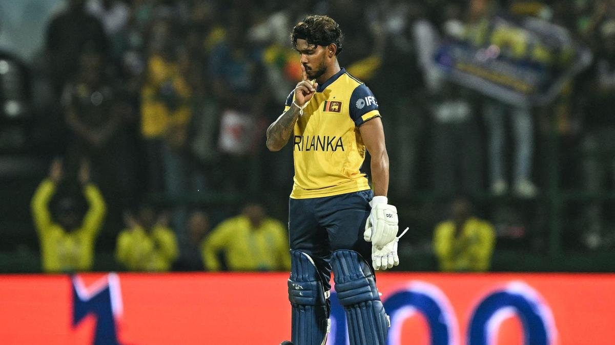 T20 विश्वचषक 2026: एका शांत माणसाचे पराक्रमी शतक – रात्री निशांकाने श्रीलंकेला नेले
