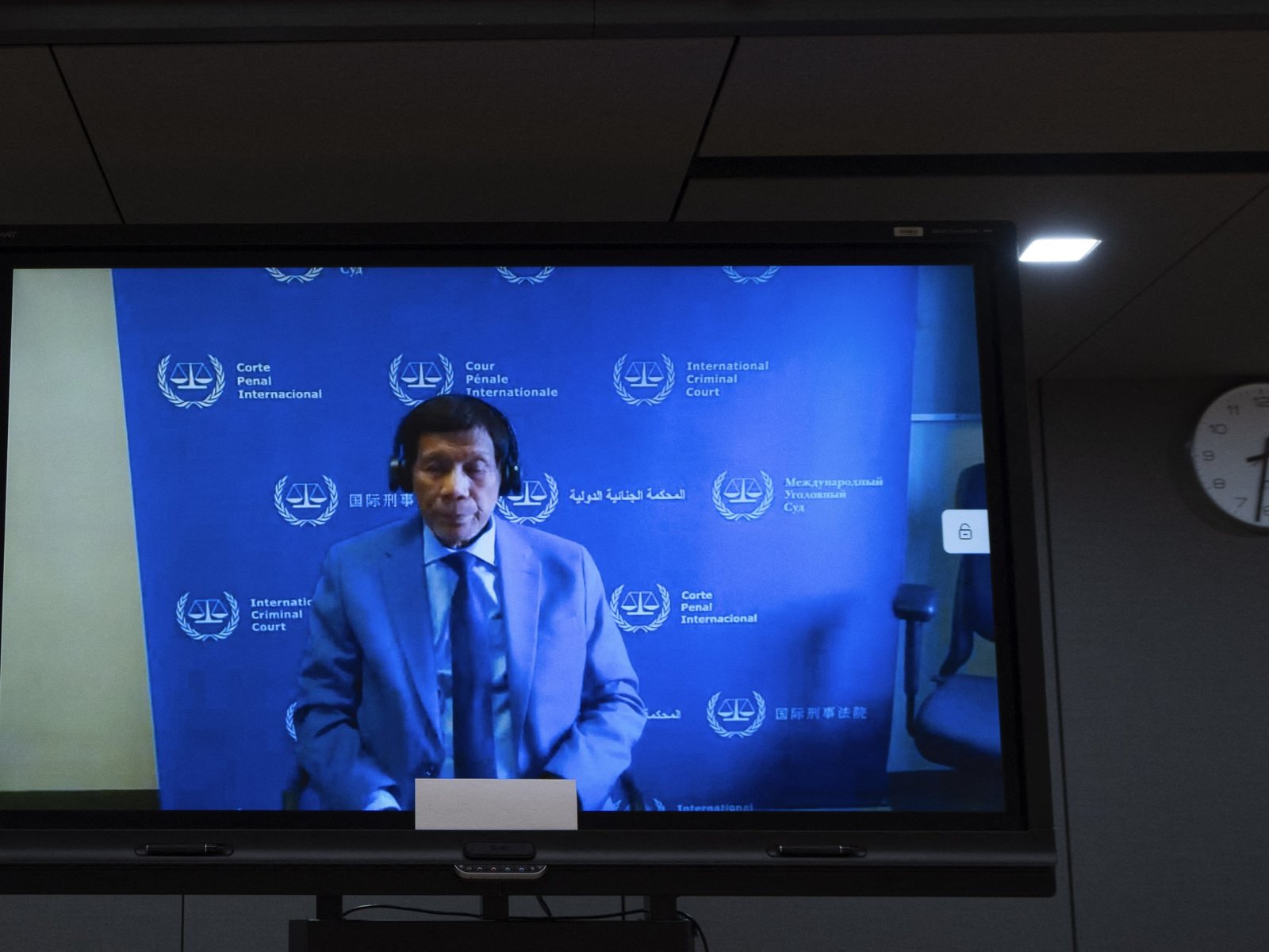 आयसीसीच्या न्यायाधीशांना फिलीपिन्सचे माजी राष्ट्राध्यक्ष दुतेर्ते खटल्याला उभे राहण्यास योग्य वाटतात