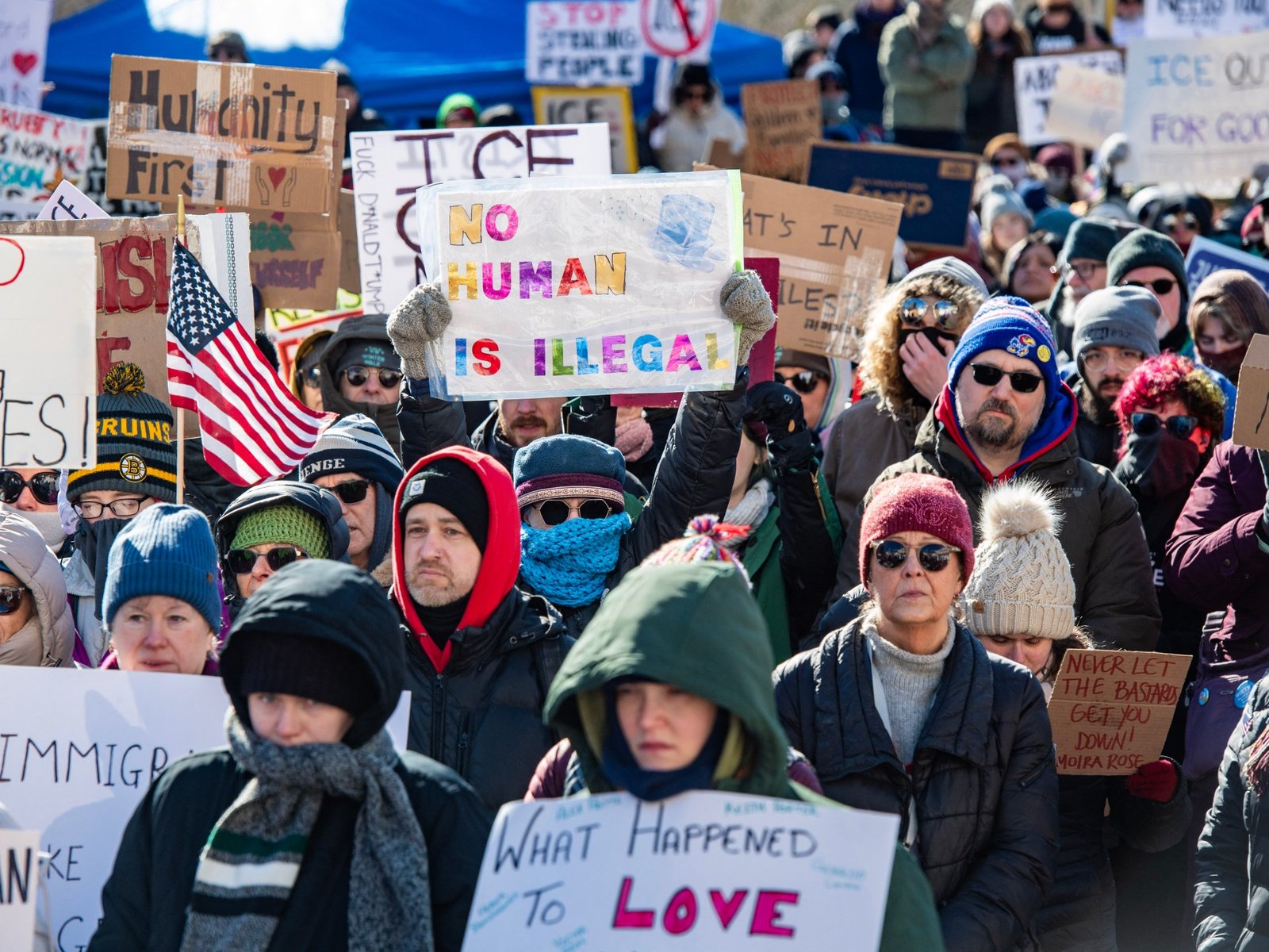 यूएस येमेनी निर्वासित, आश्रय साधकांसाठी तात्पुरता संरक्षित दर्जा समाप्त करते | डोनाल्ड ट्रम्प बातम्या