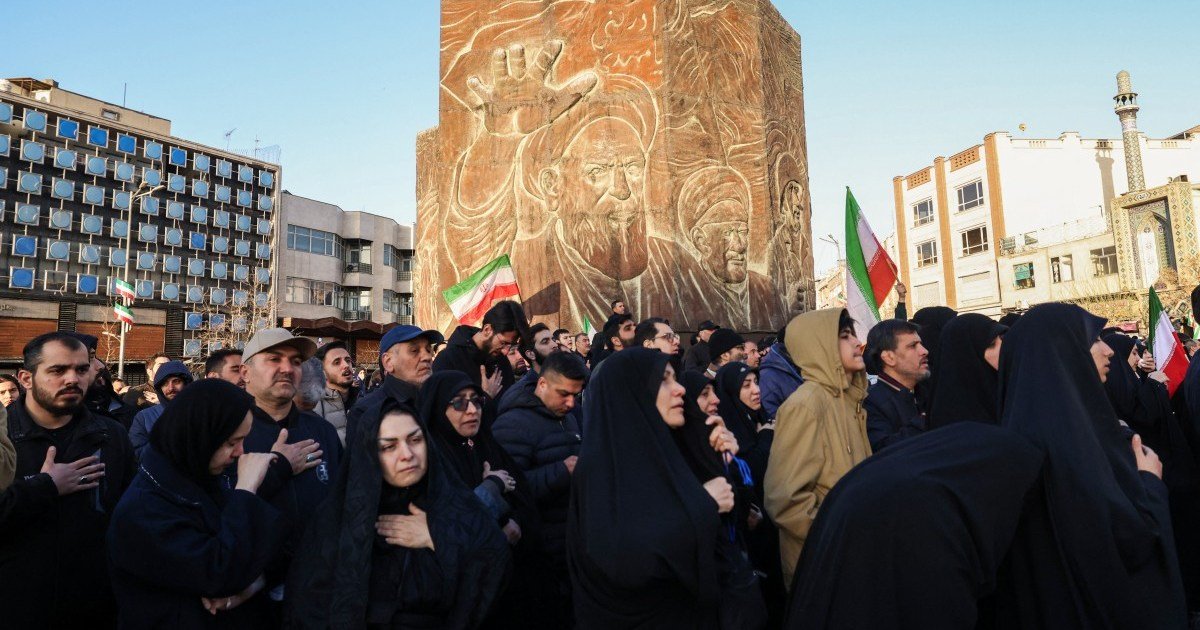 अमेरिका-इस्रायलचा इराणवर हल्ला, दुसरा दिवस: खामेनी ठार, इराणने प्रत्युत्तर दिले | स्पष्टीकरणात्मक बातम्या