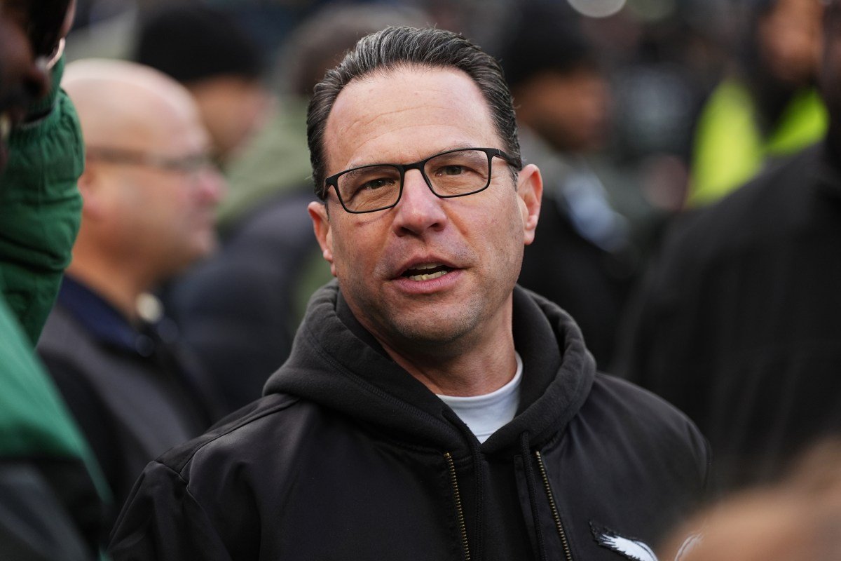 जोश शापिरो म्हणतात की ट्रम्प यांनी त्यांना अध्यक्ष होण्यासाठी ‘खूप धोकादायक’ चेतावणी दिली