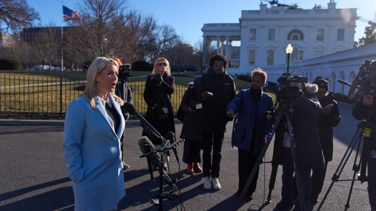 इराणचा आण्विक कार्यक्रम ‘पुसून टाकण्यासाठी’ अमेरिकेने 2025 च्या हल्ल्याचा पुनरुच्चार केला | राजकीय बातम्या