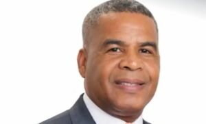 UPP सरकारी शेतजमीन लीजचे कौतुक करते, अटींची छाननी करते