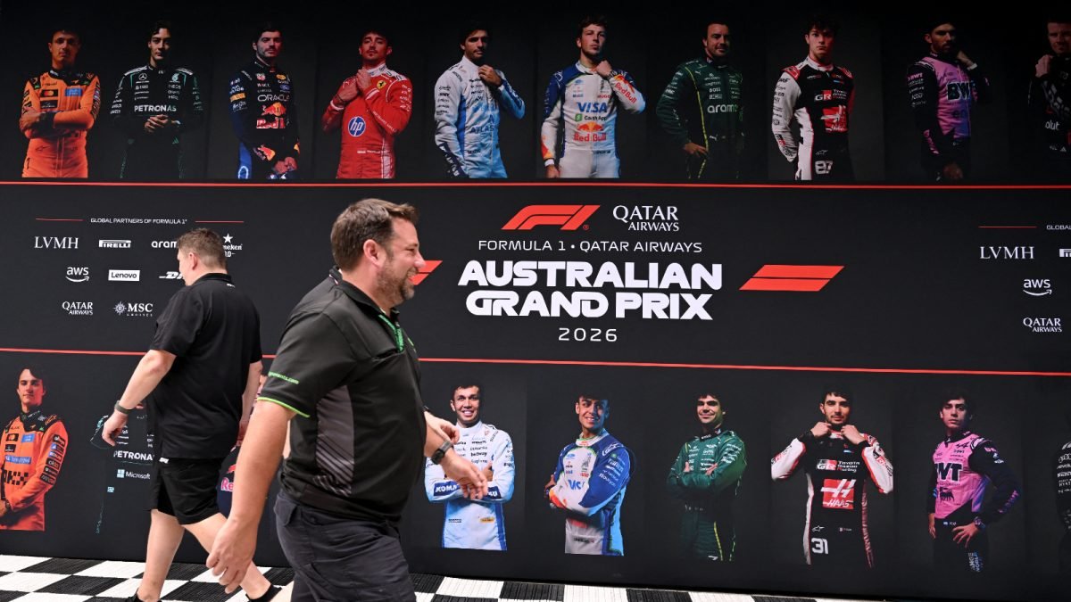 दिवे बंद… पण प्रतीक्षा करा: F1 शर्यत सुरू होण्यापूर्वी पाच-सेकंद ग्रिड पॉज जोडते – अहवाल | फॉर्म्युला वन बातमी