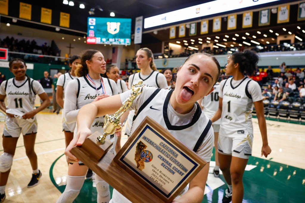 पुन्हा सीसीएस चॅम्पियन! मिट्टीने रिओर्डनचा पराभव करत ३४ व्या विभागीय विजेतेपदावर कब्जा केला