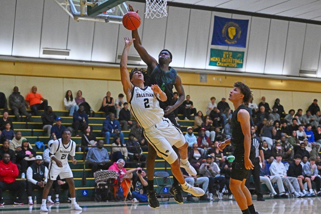 क्रश इन द व्हॅली: नंबर 1 सेलेशियन सेंट जोसेफ-सांता मारियासोबत टाट-फॉर-टॅट गेला, पण नापा थ्रिलरमध्ये पडला