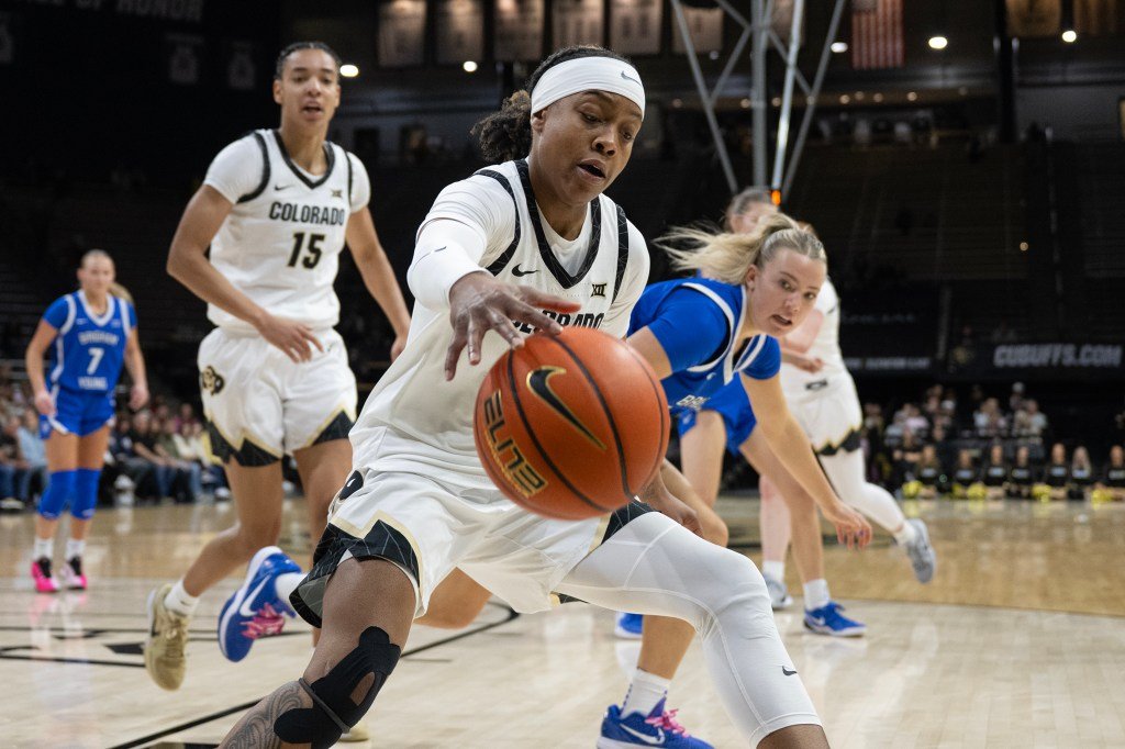 मार्च जवळ येत असताना UCLA, USC, Colorado