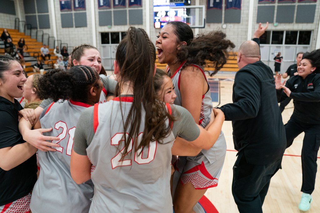 Carondelet ने दुष्काळ संपवला, NCS ओपनच्या मुकुटासाठी सॅन रॅमन व्हॅलीला हरवले