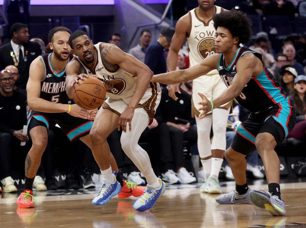 करीशिवाय वॉरियर्स ग्रिट, बटलर प्लेऑफला धक्का देऊ शकतो – मर्क्युरी न्यूज