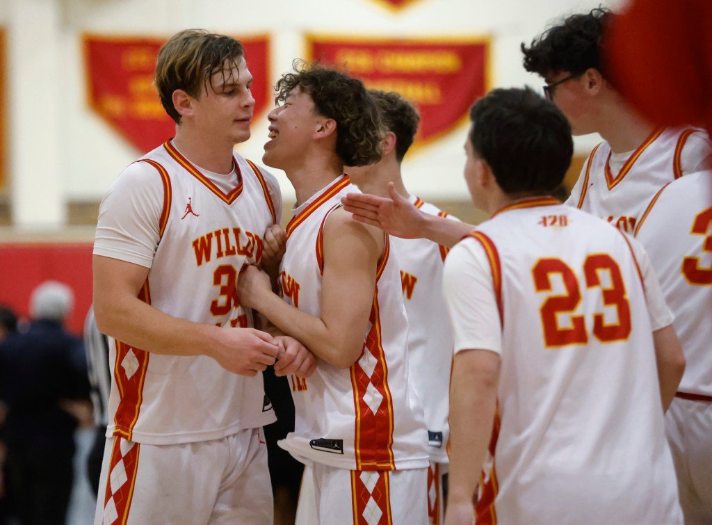 विलो ग्लेनने सीसीएस डी२ फायनल गाठण्यासाठी बर्लिंगेमला रोखून वेगवान सुरुवात केली