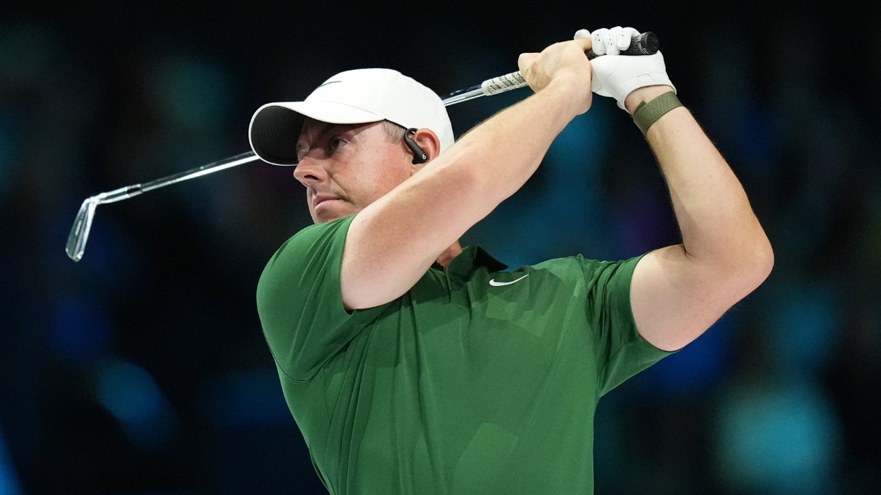 बोस्टन कॉमन बे वर प्रबळ विजयासह अपराजित आहे