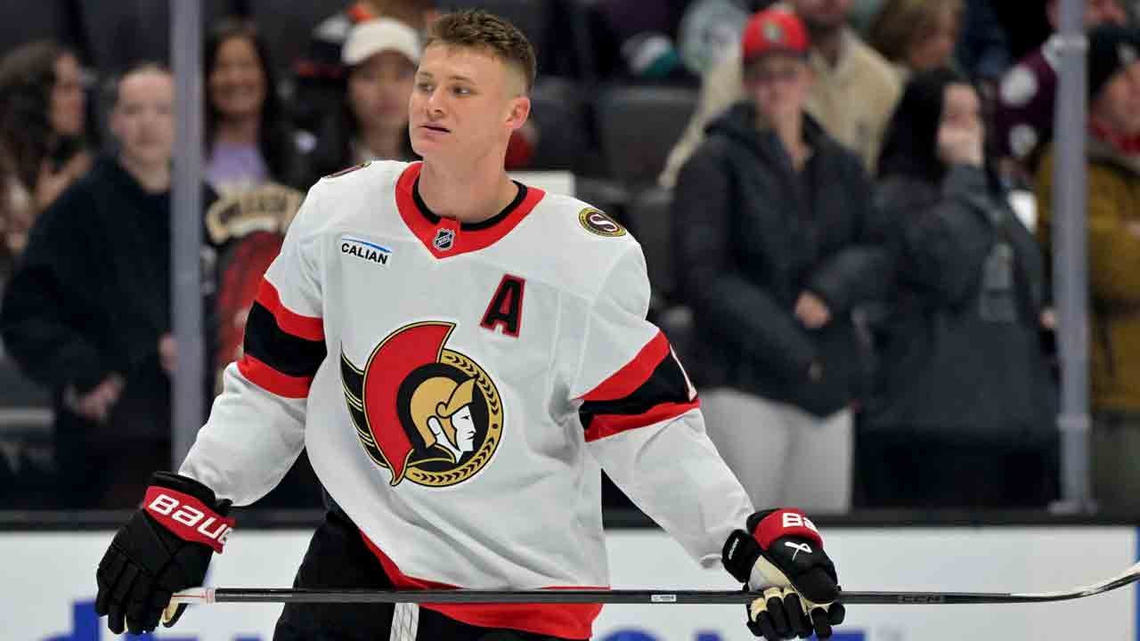 सिनेटर टिम स्टटझल यांनी आजारपणामुळे रेड विंग्सविरुद्ध खेळण्याची वेळ नाकारली