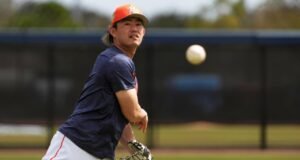 स्प्रिंगच्या ॲस्ट्रोसच्या पहिल्या प्रदर्शनात रिटर्नरकडून मारल्या गेल्यानंतर इमाईने गोलरहित खेळी केली