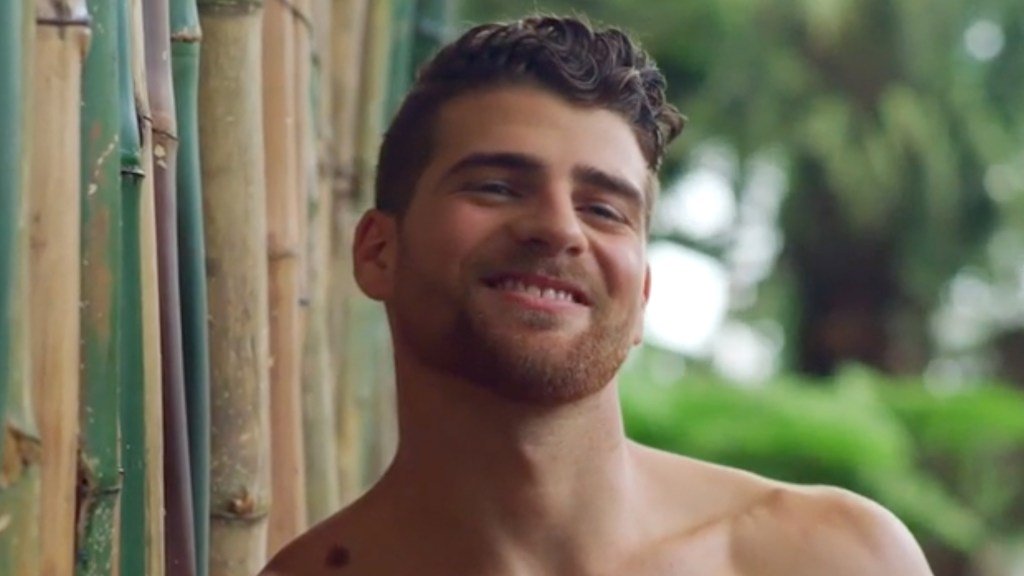 ‘लव्ह आयलंड’ अलम कॅशेल बार्नेटने प्राणघातक हल्ला, लैंगिक अत्याचार प्रकरणात याचिका दाखल केली – मर्क्युरी न्यूज