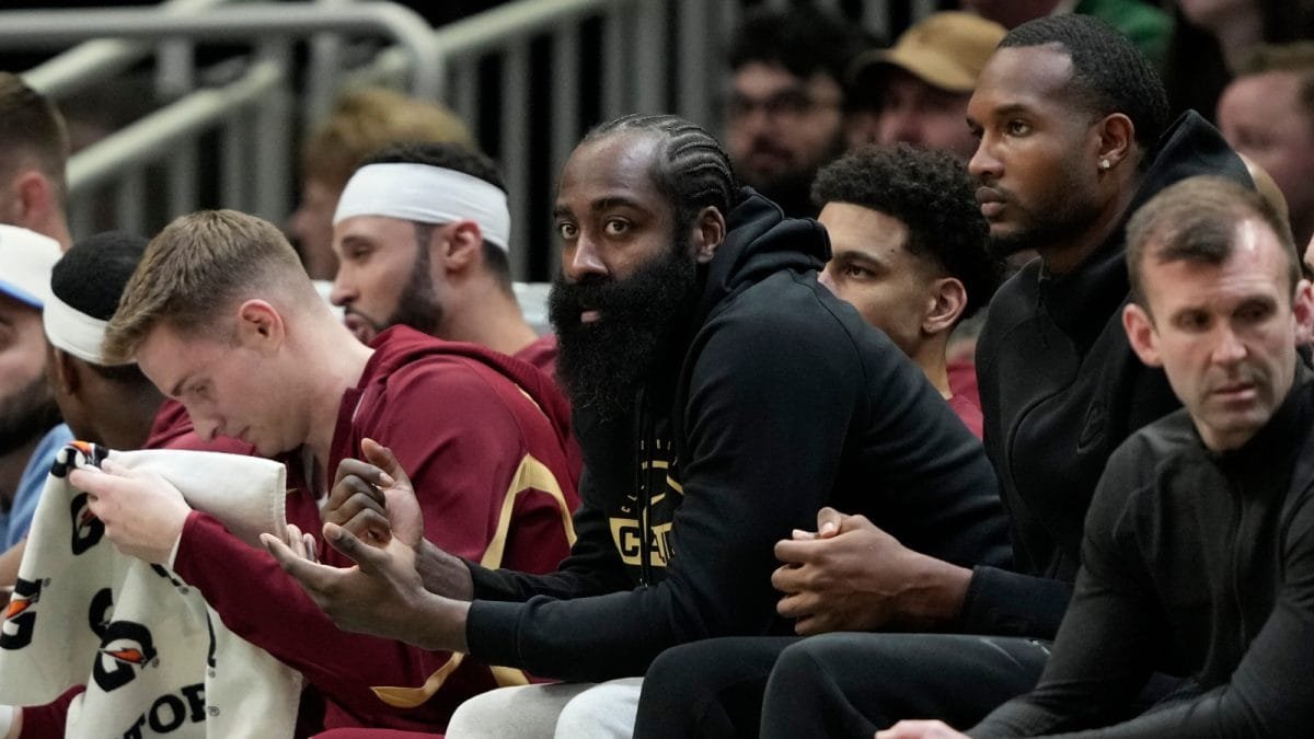 अंगठ्याची समस्या: जेम्स हार्डनने त्याचे बोट तोडले कारण कॅव्हलियर्सने घाम काढला | NBA बातम्या