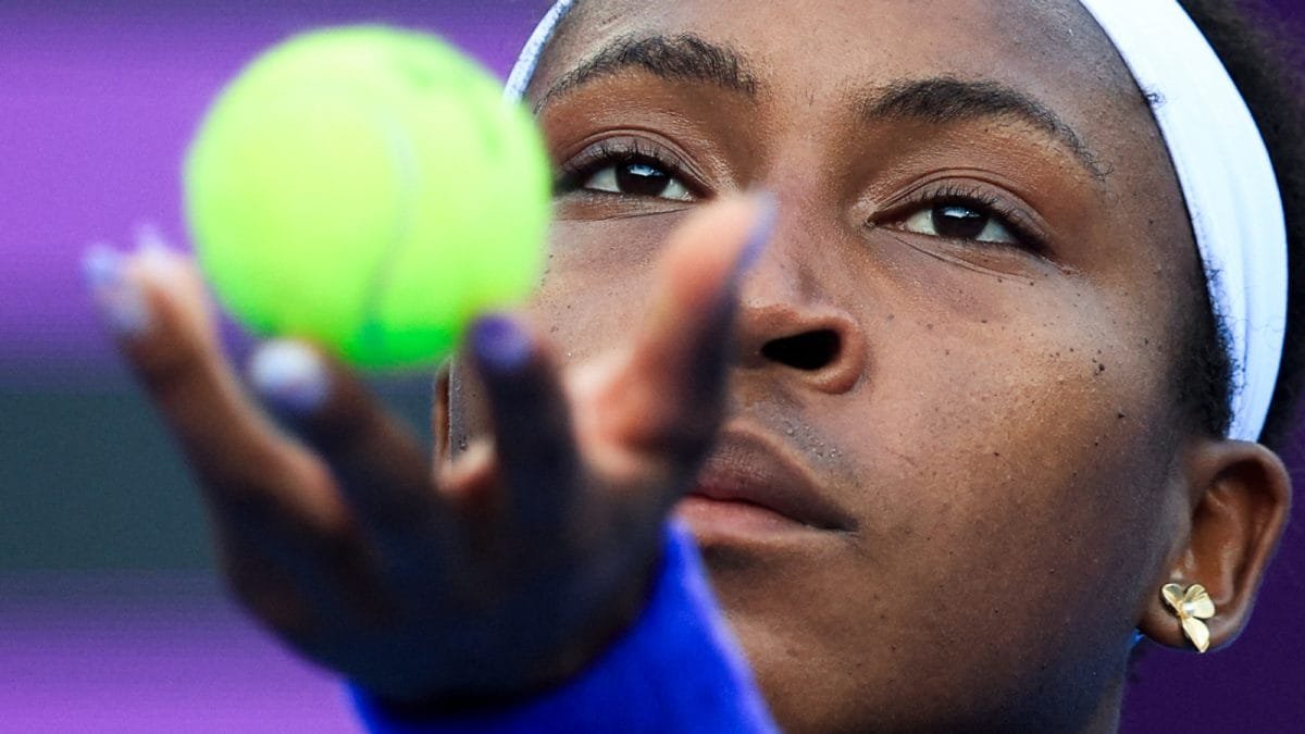 सेवा विस्कळीत: कोको गॉफने सलग चार डबल फॉल्ट केले – पण सील्स जिंकले | पहा | टेनिस बातम्या