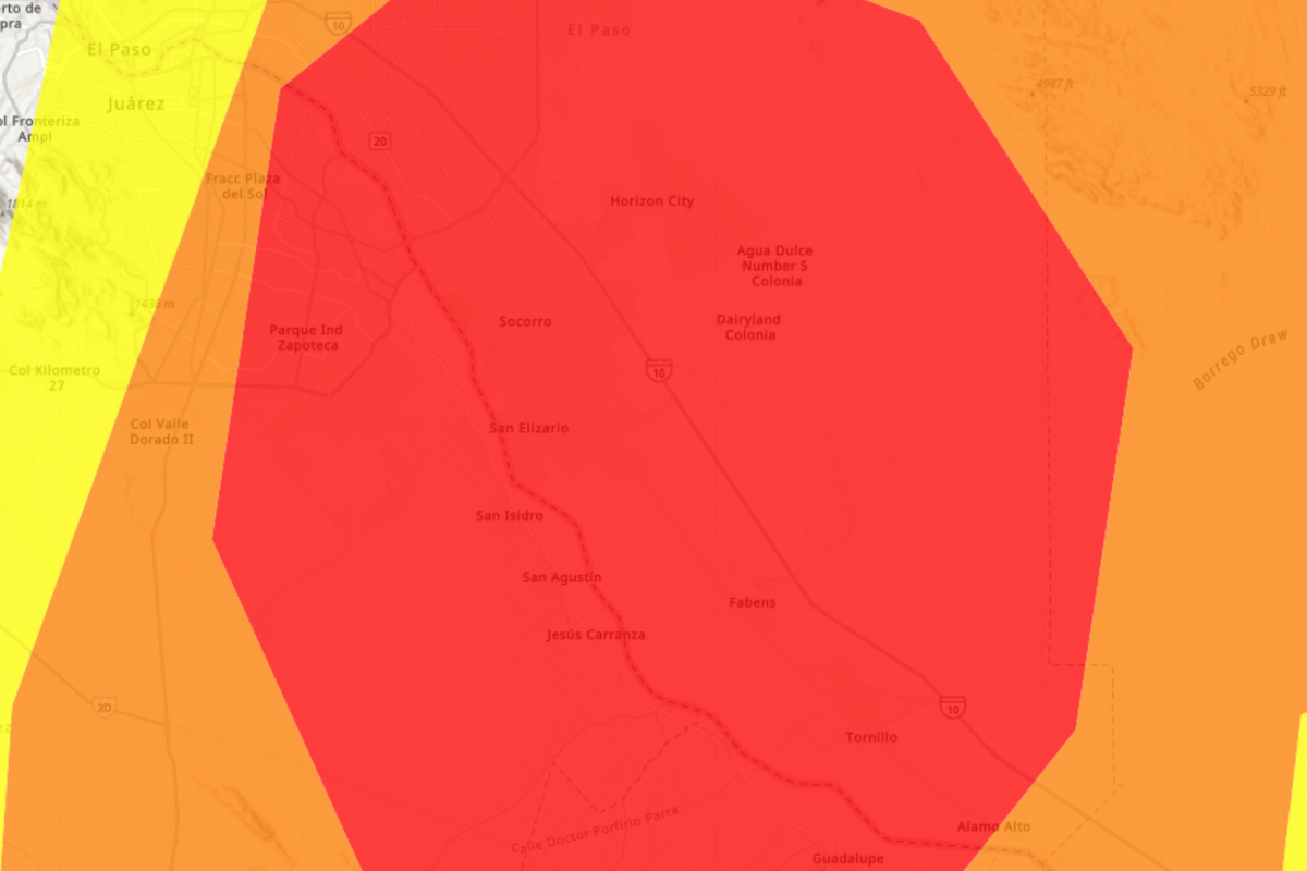 टेक्सासमधील हजारो लोकांना घरातच राहण्याचा सल्ला देण्यात आला आहे