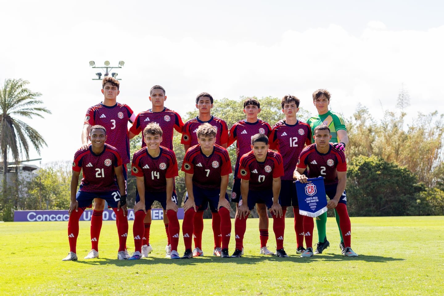 U-20 संघाला कोणतीही दया आली नाही आणि विजयासह CONCACAF पात्रता फेरी उघडली.