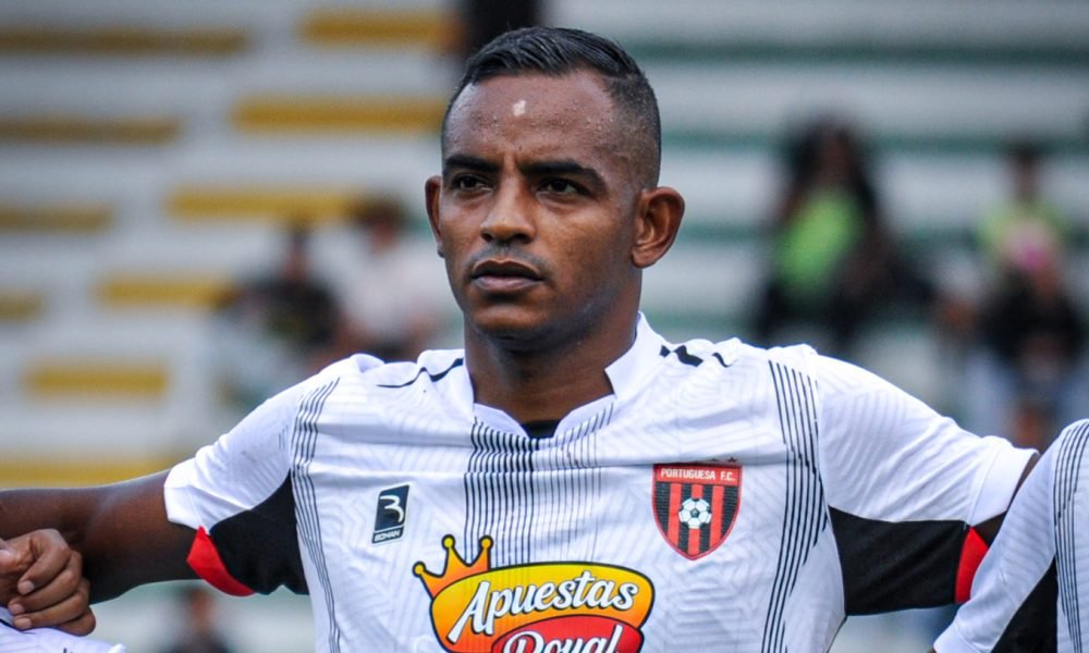 गोन्झालेझ करार: “जर तुम्ही स्वाक्षरी केली तर मी स्वाक्षरी करतो. जर आम्ही बुडलो तर आम्ही सर्व बुडतो”