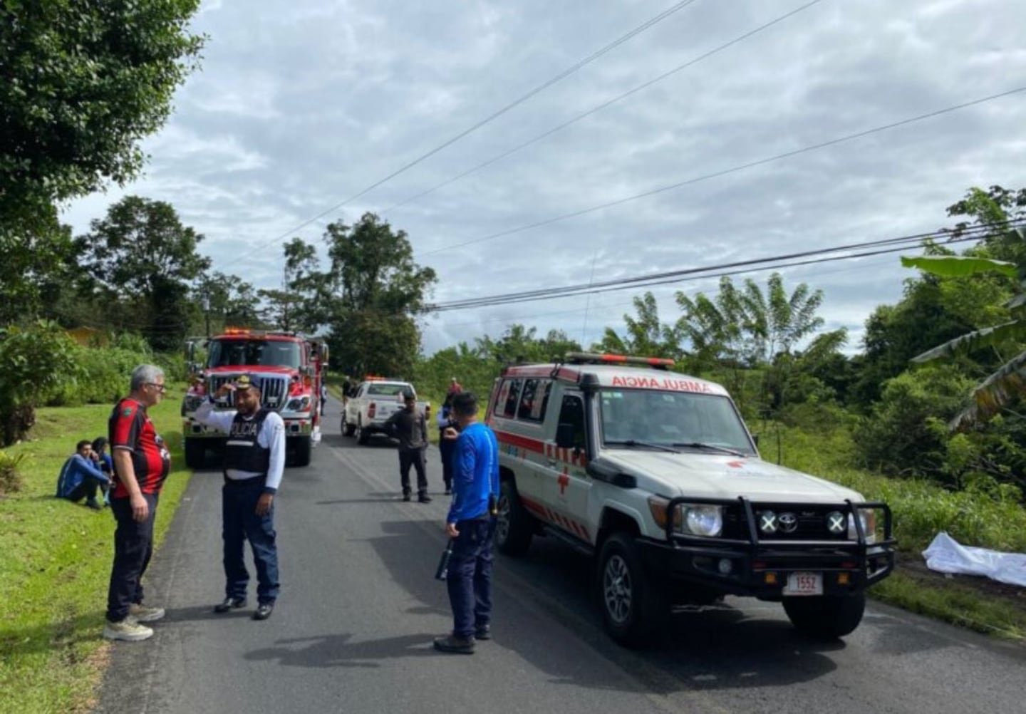 कामाच्या अपघातात कामगाराला आपला उजवा हात कापून आपला जीव गमवावा लागला