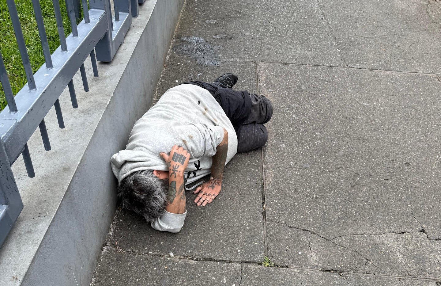 लुईस लोरेटोला त्याच्या कठीण परिस्थितीत मदतीचा हात मिळाला