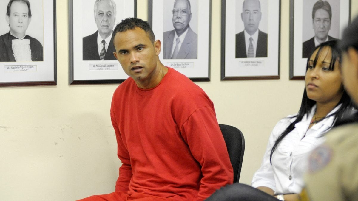 दुसरी संधी की घोटाळा? दोषी मारेकरी ब्रुनो फर्नांडिसचे वादग्रस्त परतणे फुटबॉल बातम्या