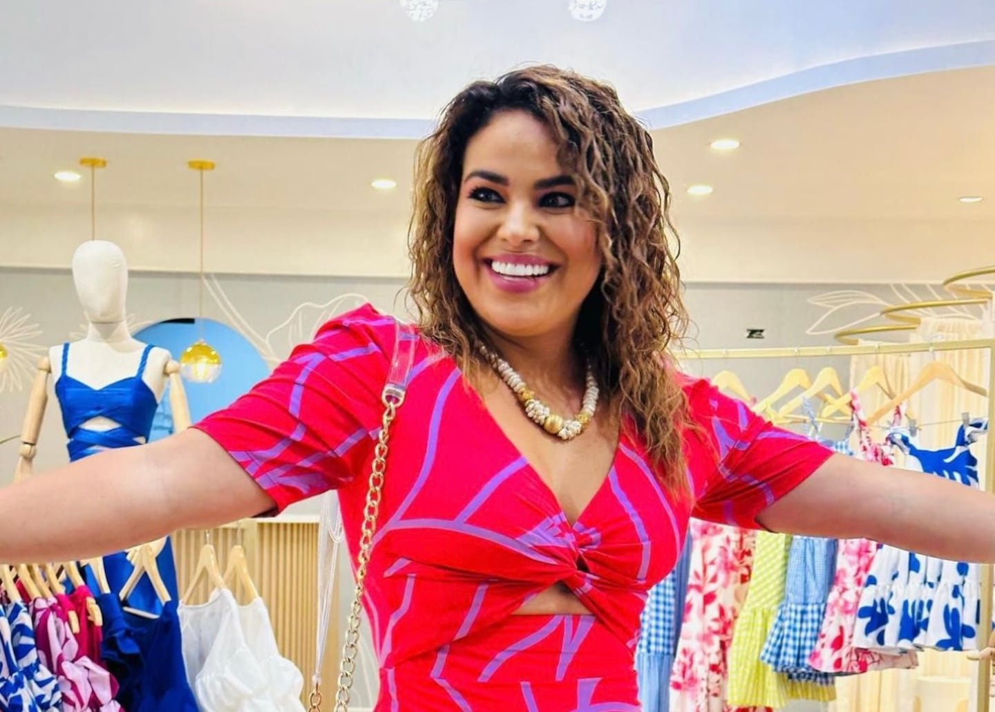 नथालिया रोमानोने कॉस्मेटिक शस्त्रक्रिया केली आणि कबूल केले: “मला भीती वाटते की ती परत येणार नाही”