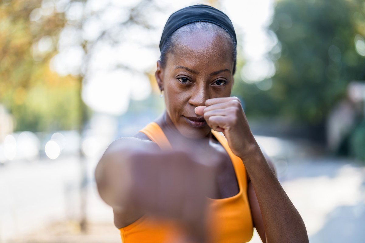 बेबी बूमर्स ही लवचिक पिढी आहे का? तज्ञ म्हणतात की ते गुंतागुंतीचे आहे