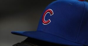 शावकांनी त्याच्या 26 व्या वाढदिवशी इन्फिल्डरला कापले