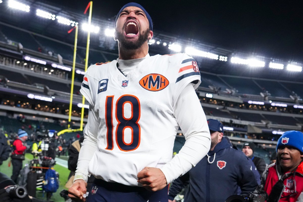 वन्य व्यापार प्रोजेक्शनमध्ये बेअर्स लैंड ऑल-प्रो डिफेंडर