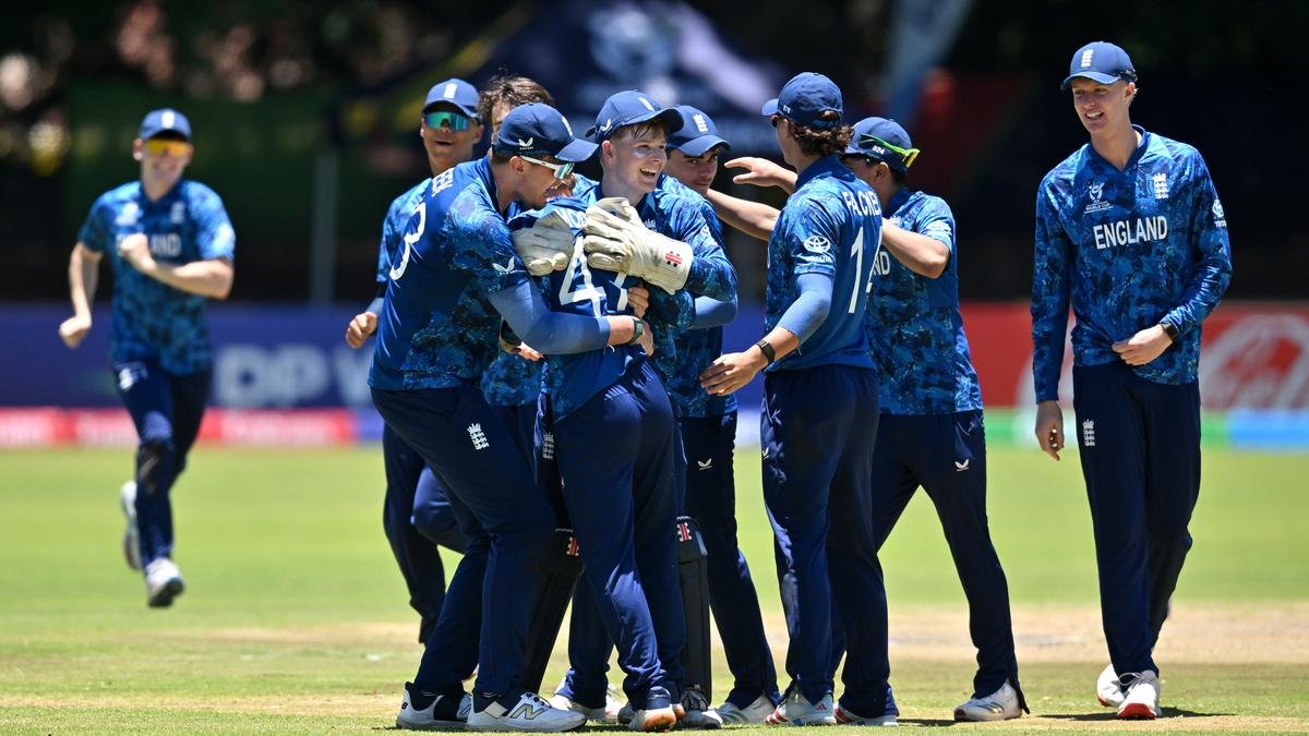 ICC U-19 विश्वचषक 2026: इंग्लंड, श्रीलंका यांनी विजयासह सुपर सिक्सची सुरुवात केली