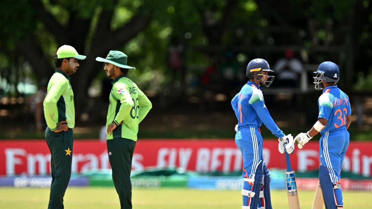 IND vs PAK: भारत आणि पाकिस्तान U-19 विश्वचषक 2026 च्या उपांत्य फेरीसाठी पात्र कसे होऊ शकतात?