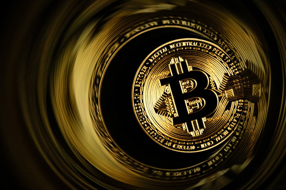 गुन्हेगार Bitcoin वापरतात त्याच कारणांसाठी जे रोजचे लोक मत मांडतात