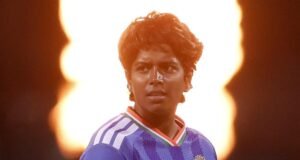 अरुंधती रेड्डीच्या चार विकेट्समुळे ती किती मेहनती आहे हे दिसून येते: अभिष्कर साळवी