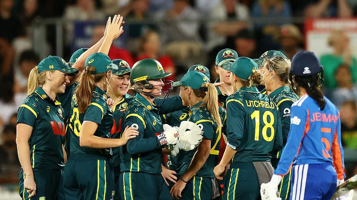 IND-W vs AUS-W, 2रा T20I: ऑस्ट्रेलियाने भारताचा 19 धावांनी पराभव केल्याने व्हॉल चमकला