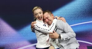 एम्बर ग्लेनची जवळच्या-परफेक्ट स्केट्सची पोस्ट व्हायरल झाल्यानंतर लगेचच