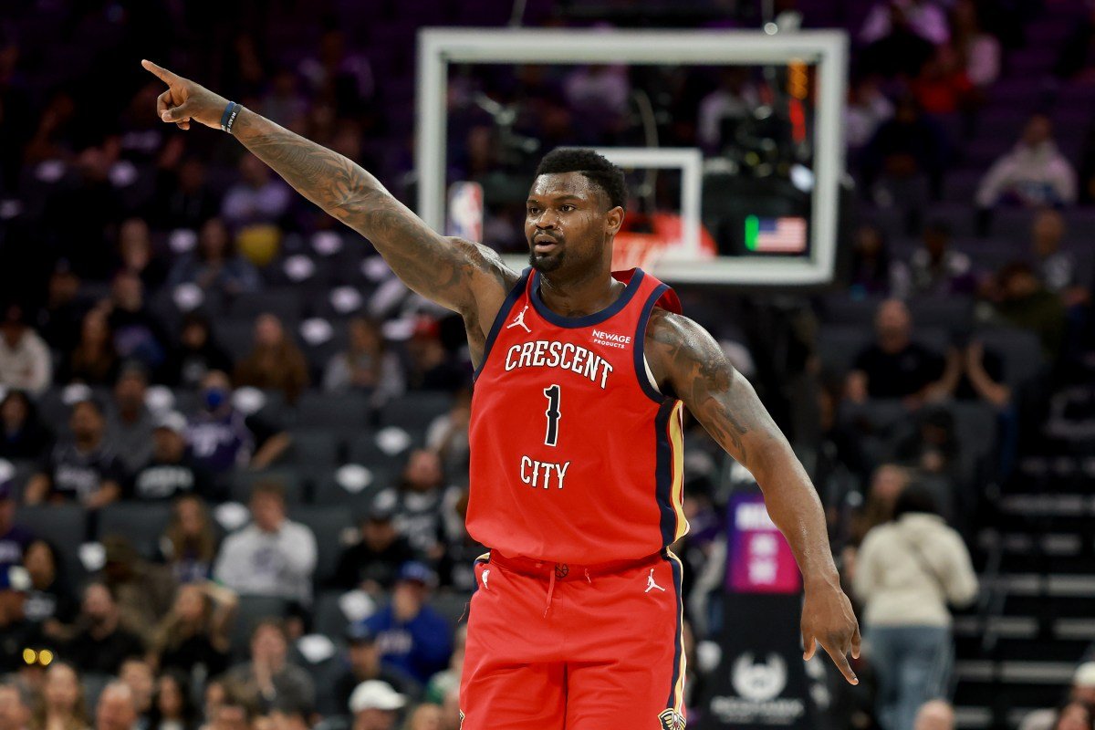 पेलिकनने झिऑन विल्यमसनला कठोर निर्णय घेण्याचे आवाहन केले