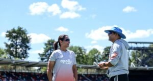 IND-W vs AUS-W 2रा T20I: वेगवान गोलंदाजांनी हरमनप्रीत अँड कंपनीला प्रोत्साहन दिले कारण भारताने कॅनबेरा येथे मालिका जिंकली