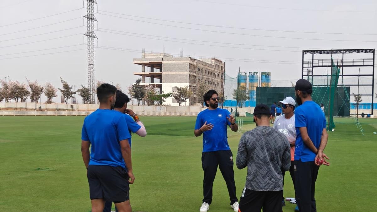 झहीर खान BCCI CoE येथे वेगवान गोलंदाजांसाठी विशेष रेड-बॉल कॅम्प आयोजित करतो