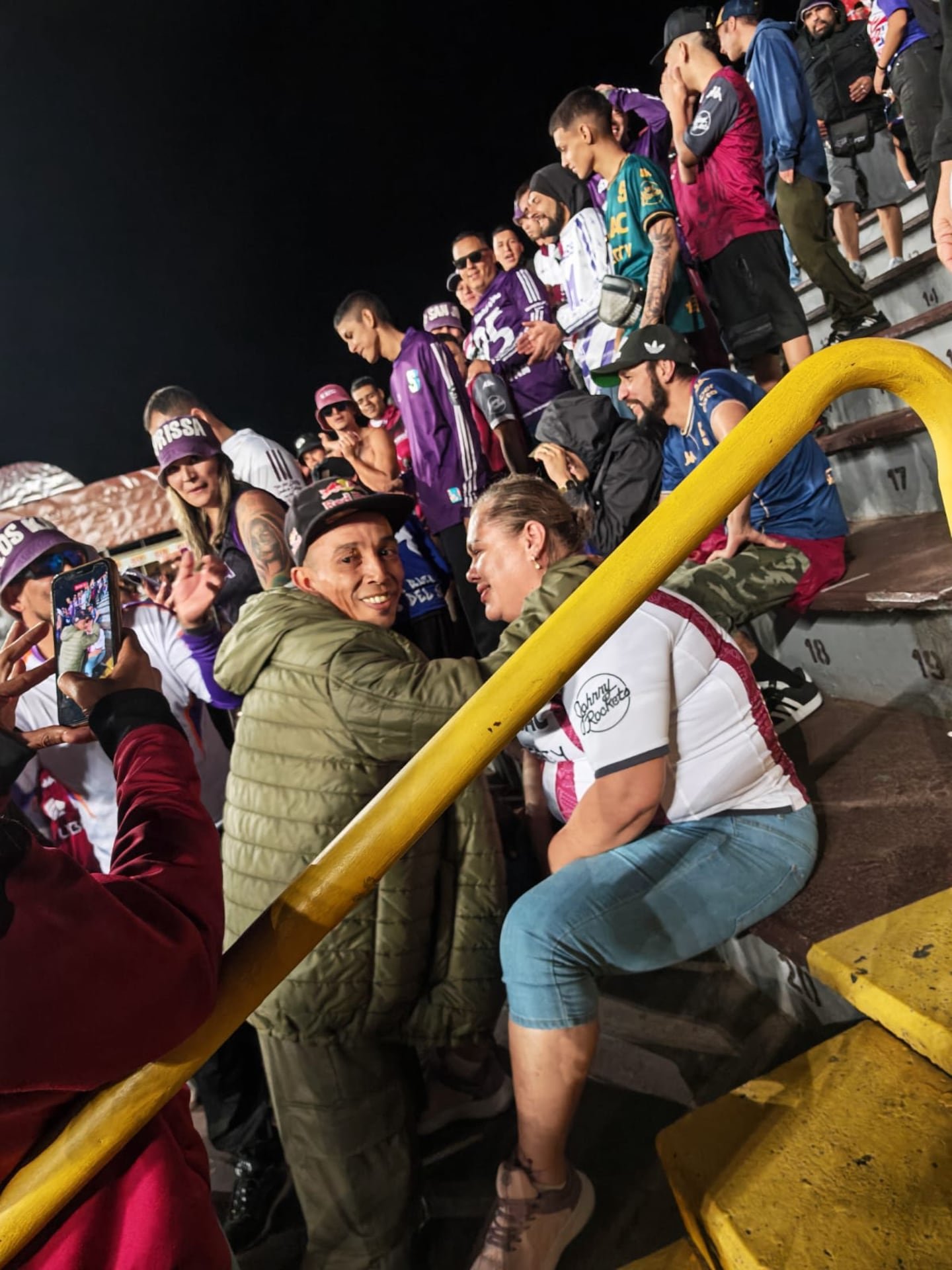 हृदयात गोल! अल्ट्रा मोराडामध्ये सॅप्रिसिस्टाने लग्नाचा प्रस्ताव ठेवला आणि व्हिडिओ व्हायरल झाला