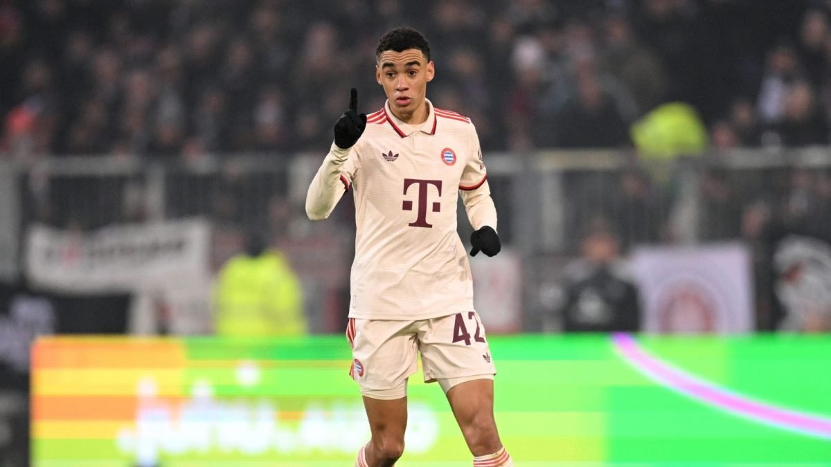 Jamal-Musiala-returns-to-Bayern-Munich-2026-01-a4890c99b21555a1136c7c1beabec330-16x9.jpg