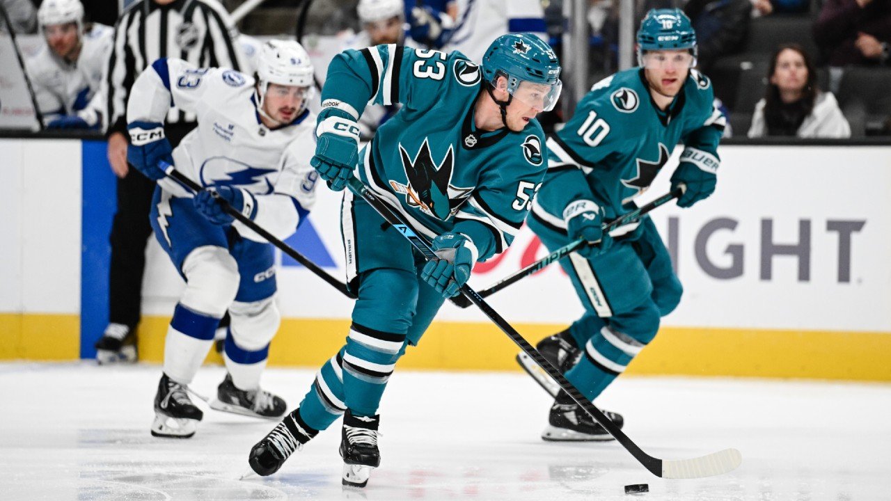 शार्कने जेफ स्किनरला माफ केले, करार संपुष्टात आणण्याची योजना