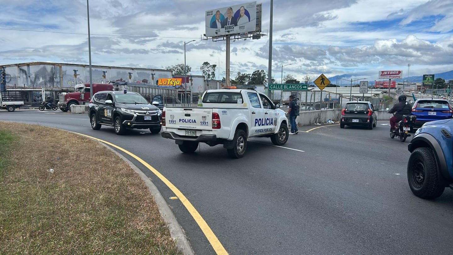 गोइकोचियामध्ये हिंसक हल्ला: त्यांनी कारवर गोळीबार केला आणि एक महिला गंभीर जखमी झाली