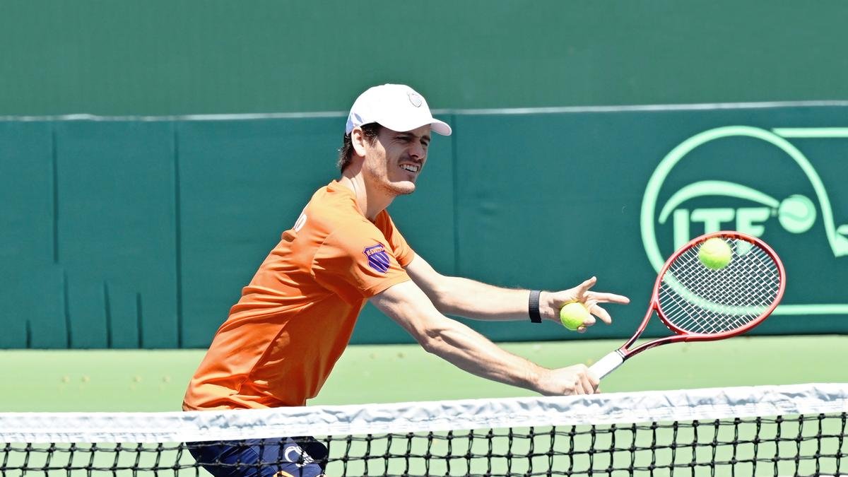 वेस्ली कुहलहॉफ डबल्स टेनिसची मुलाखत ही एक वेगळी शिस्त आहे