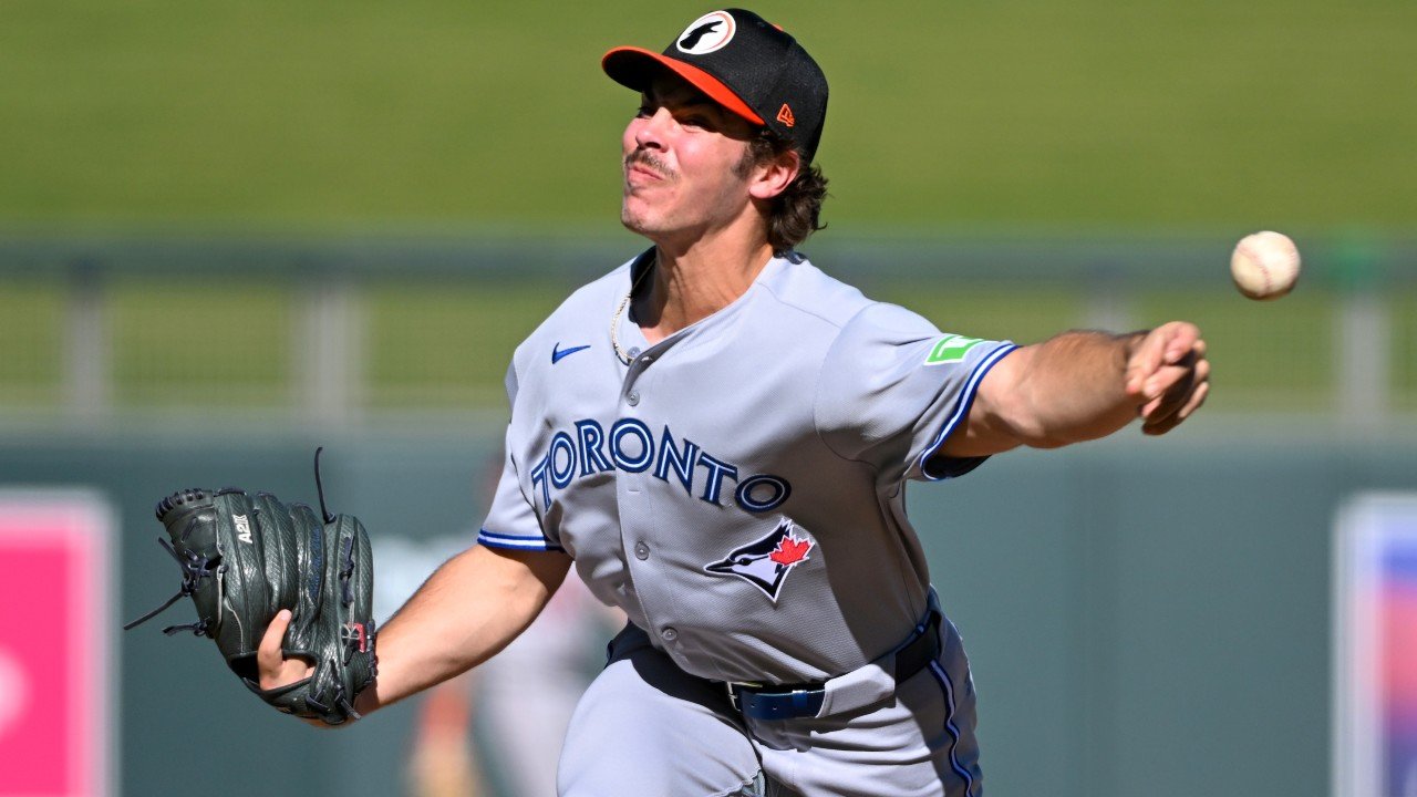 ब्लू जेस प्रॉस्पेक्ट काई पीटरसन वर जात आहे कारण एका अष्टपैलू प्रॉस्पेक्टमध्ये रुची वाढत आहे