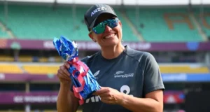 न्यूझीलंडची वेगवान गोलंदाज लीह ताहुहू एकदिवसीय क्रिकेटमधून विक्रमी वारसा घेऊन निवृत्त होत आहे.