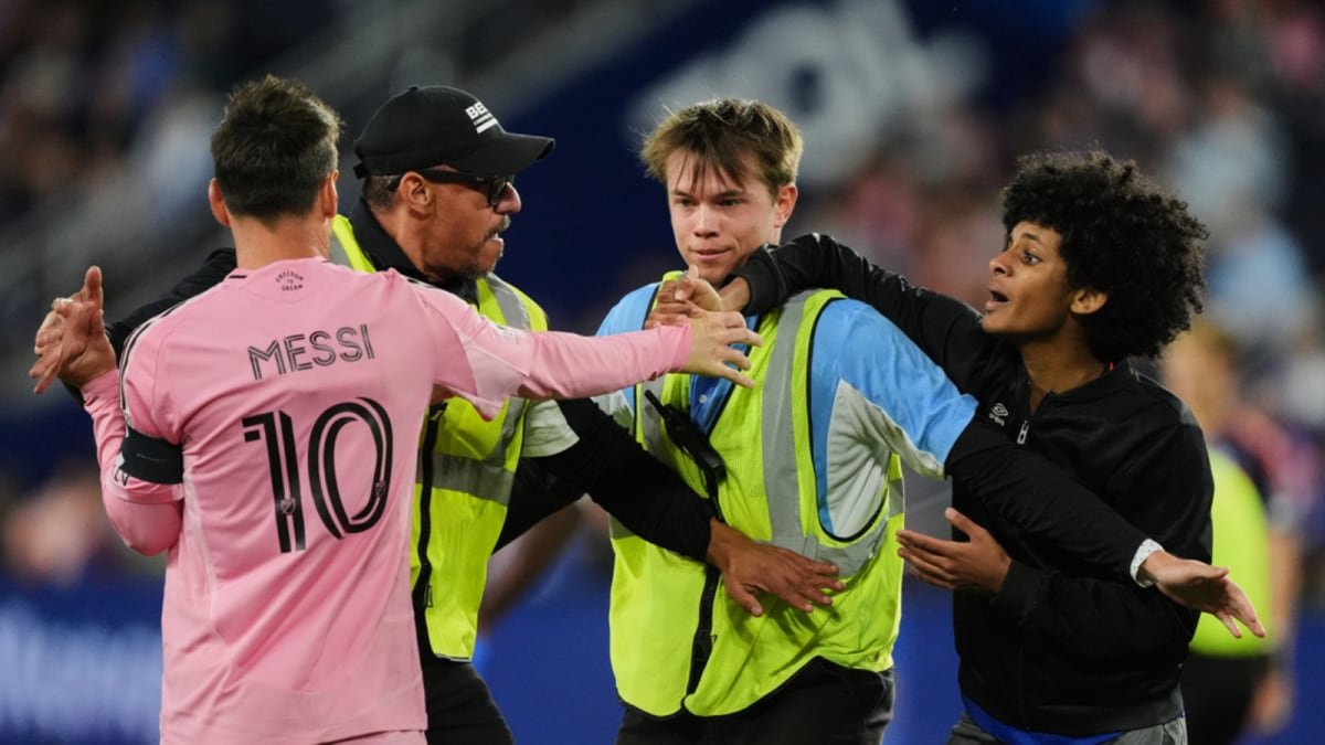 MLS मध्ये इंटर मियामीने सिनसिनाटीचा 5-3 असा पराभव केल्याने लिओनेल मेस्सीने खेळपट्टी आणि निव्वळ आक्रमणकर्त्यांना दोनदा टाळले | फुटबॉल बातम्या
