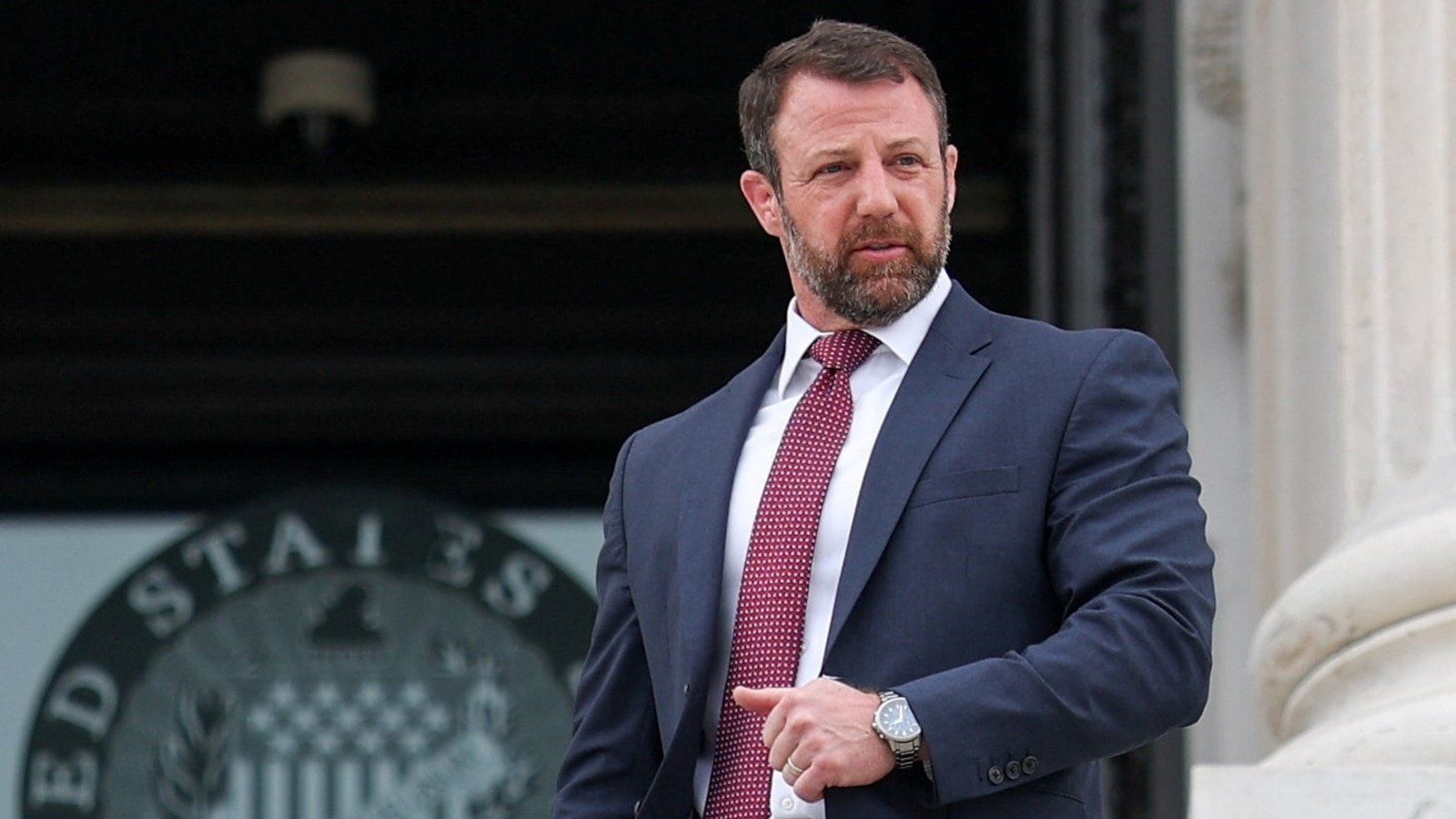 ‘व्यावहारिक होणार आहे’: सेन. मार्क्वेन मुलिन डीएचएसमध्ये नोएमच्या बदलीचे नाव घेतल्यानंतर बोलतात