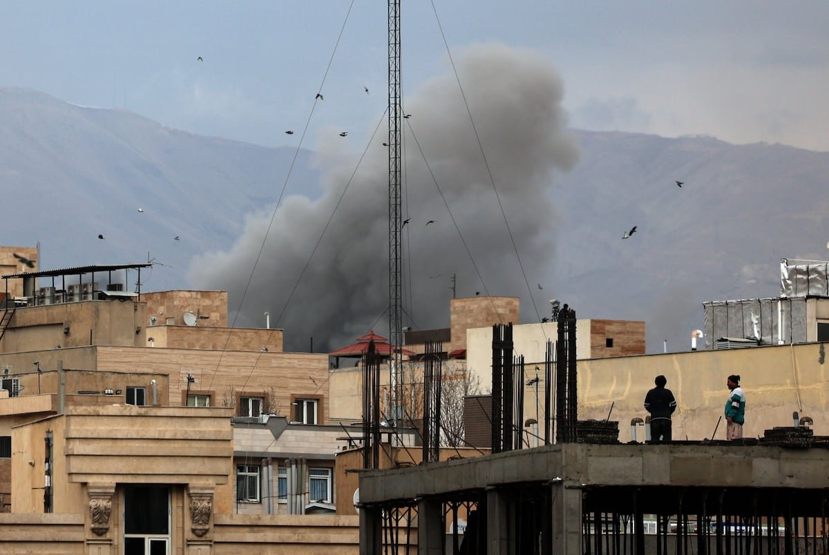 जेपी मॉर्गनने गल्फ फायनान्शिअल मार्केटमधील पुरवठा जोखीम वाढल्यामुळे प्रमुख युरोपियन तेल कंपन्या खरेदी करण्याची शिफारस केली आहे