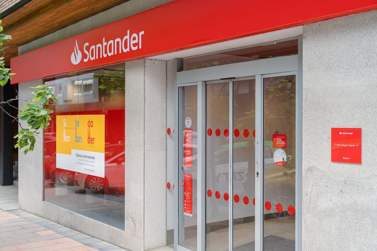 Santander ने VIP क्लायंटसाठी वार्षिक 5% व्याजाने 100,000 युरो पर्यंतच्या ग्राहक कर्जाची मोहीम सुरू केली | आर्थिक बाजार